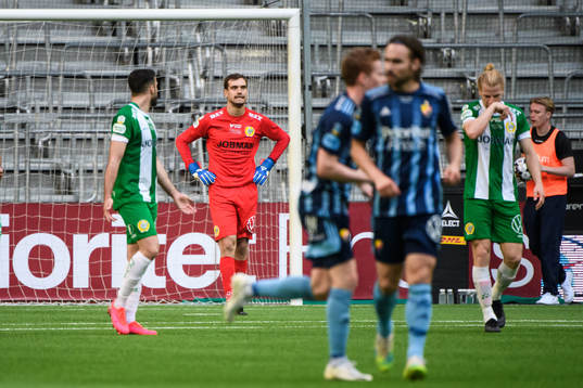 Hammarbys målvakt Davor Blazevic deppar