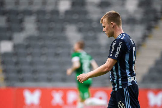 Djurgårdens Elliot Käck deppar