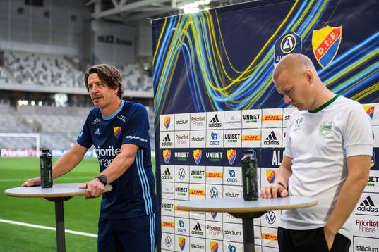Djurgårdens tränare Thomas Lagerlöf och Hammarbys