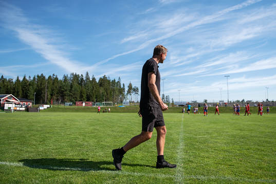 Torbjörn Nilsson, tränare för Ytterby IS P07-lag