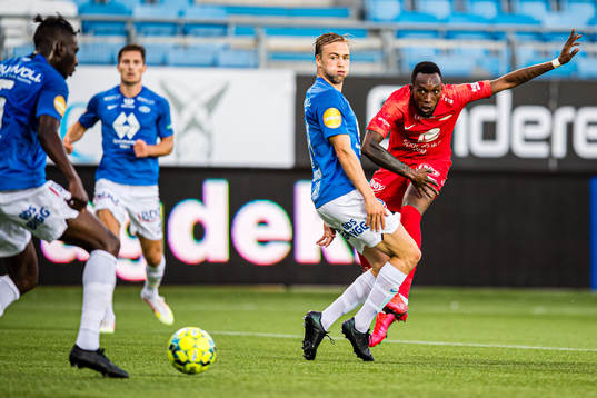 Martin Skjelbreid Ellingsen of Molde and Karamoko Daouda