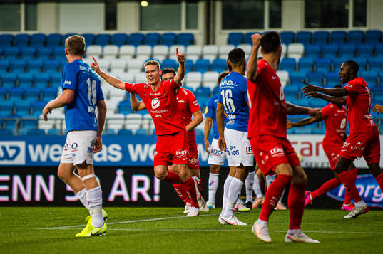Jon-Helge Ødegård Tveita of Brann celebrates