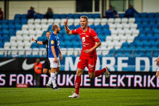 Bläddra bland fler bilder av Football, Eliteserien, Molde - Brann
