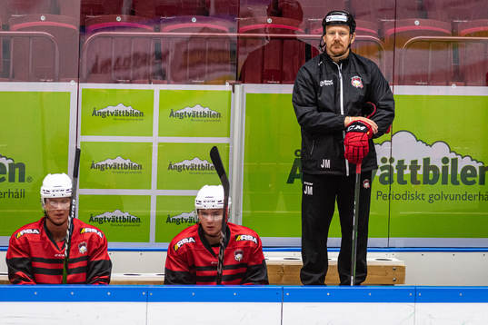 Assisterande tränare Jesper Mattsson