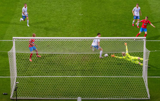 Bläddra bland fler bilder av Fotboll, Allsvenskan, Helsingborg - IFK Norrköping