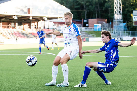 Akropolis Jens Jacobsson och Sundsvalls Johan Blomberg