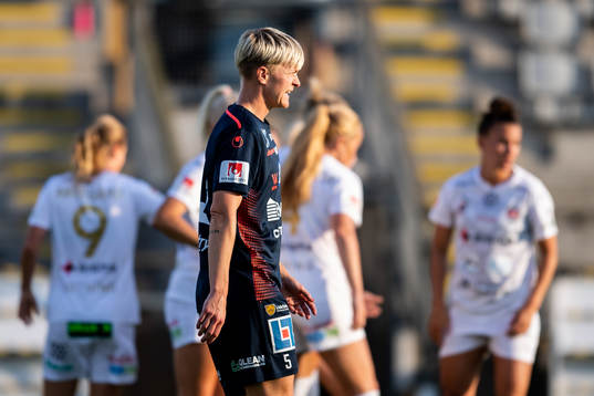 Linköpings Nilla Fischer deppar