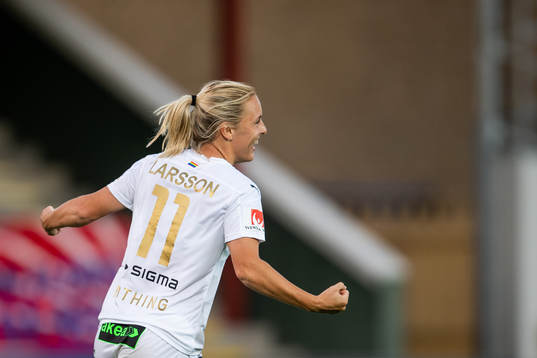 Rosengårds Mimmi Larsson jublar