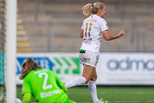 Rosengårds Mimmi Larsson jublar