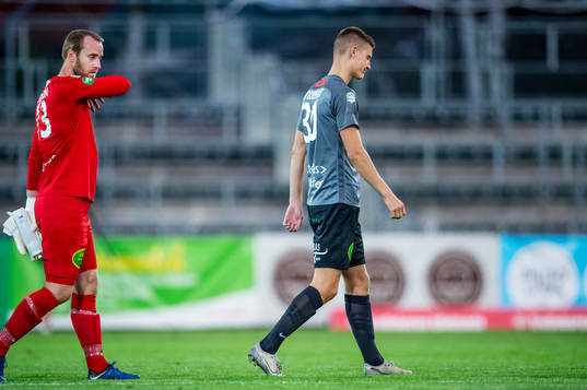 Västerås målvakt Daniel Svensson och William Videhult