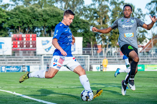Trelleborgs Oscar Johansson mot Västerås Brian Span