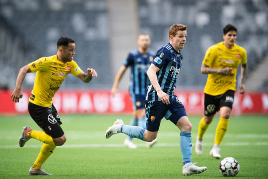 Mjällbys Mohanad Jeahze och Djurgårdens Aslak Witry