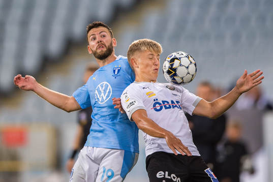 Malmö FFs Erdal Rakip och Örebros Dennis Collander