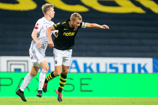 s Sebastian Larsson