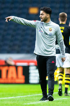 Östersunds tränare Amir Azrafshan