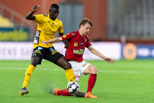 Falkenbergs Melker Nilsson och Elfsborgs Marokhy Ndione