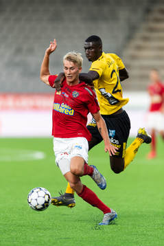 Falkenbergs Ludvig Johansson och Elfsborgs Marokhy Ndione