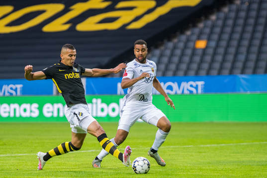s Nabil Bahoui och Östersunds Noah Sonko Sundberg