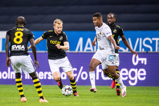 s Sebastian Larsson och Östersunds Nebiyou Perry