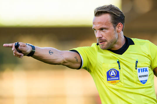 Domare Kristoffer Karlsson