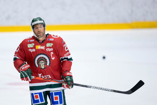 Frölundas Joel Lundqvist innan träningsmatchen i ishockey