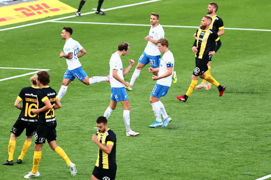 IFK Norrköpings Lars Krogh Gerson jublar