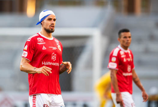 Kalmars Douglas Bergqvist blev omplåstrad