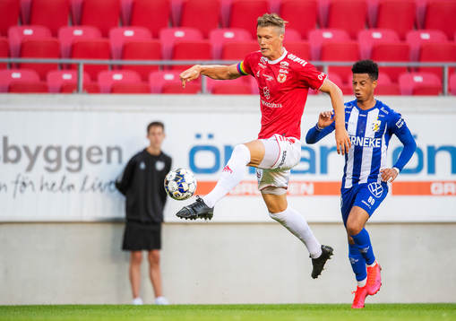Kalmars Viktor Elm och IFK Göteborgs Tobias Sana