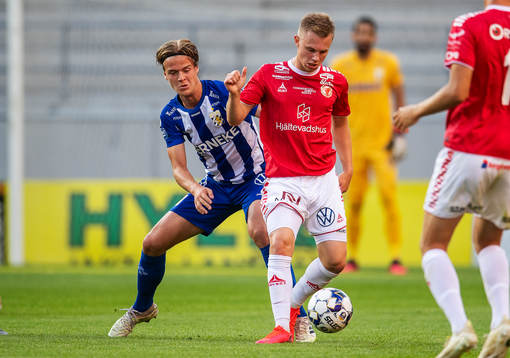 Kalmars Isak Jansson  och IFK Göteborgs August Erlingmark