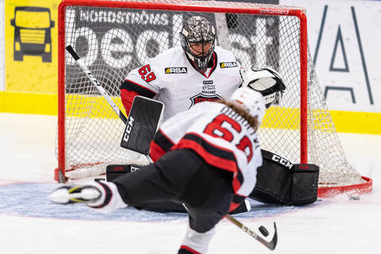 Malmö Redhawks målvakt Oscar Alsenfelt