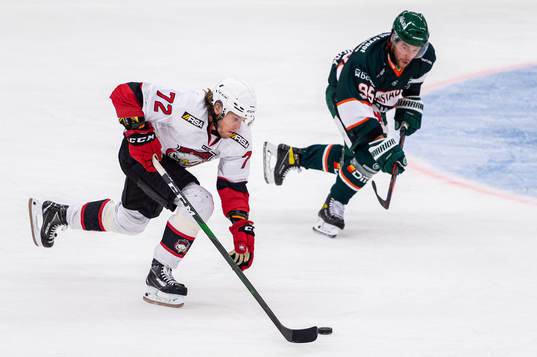 Malmö Redhawks Nicolai Meyer mot Kristianstads Alexander