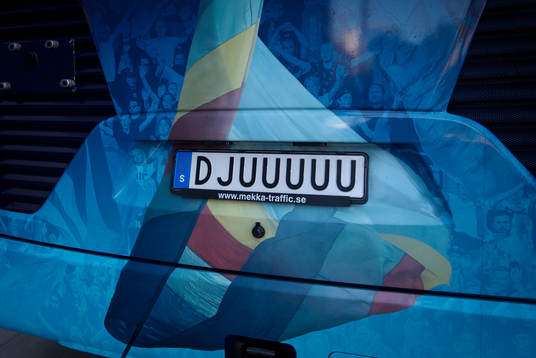 Reg-plåten på Djurgårdens spelbuss