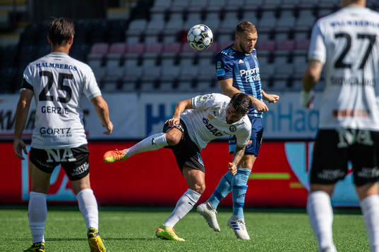 Bläddra bland fler bilder av Fotboll, Allsvenskan, Örebro - Djurgården