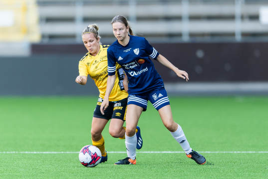 Öxnevallas Weronika Hedin och Elfsborgs Linda Westberg