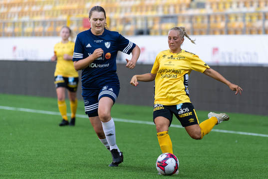 Elfsborgs Cornelia Andersson och Öxnevallas Emilia