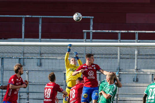 Brages målvakt Adrian Engdahl
