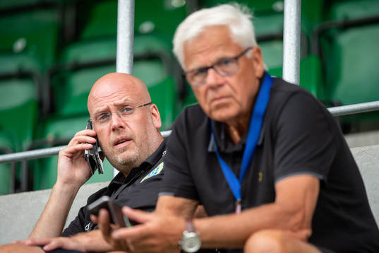 Sundsvalls klubbchef Henrik Lindgren och ordförande Hans