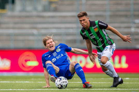 Sundsvalls Oliver Berg och GAIS Nikola Ladan