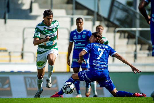 Västerås Ahmed Awad och Umeås Enis Ahmetovic