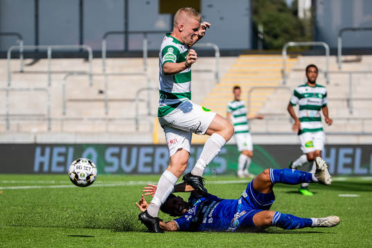 Västerås Simon Johansson och Umeås Dillan Ismail