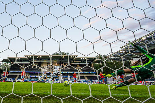 Dino Islamovic of Rosenborg scores  scores the 1-1 goal