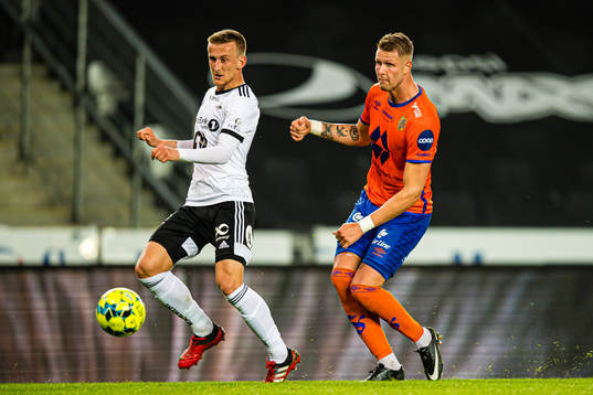 Holmbert Aron Briem Fridjonsson of Aalesund scores the 3-2