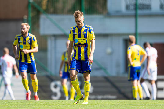 Eskilsminnes Isak Petersson deppar