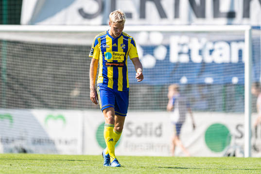 Eskilsminnes Jonatan Persson deppar