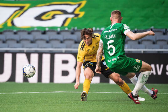 Elfsborgs Simon Olsson mot Hammarbys David Fällman