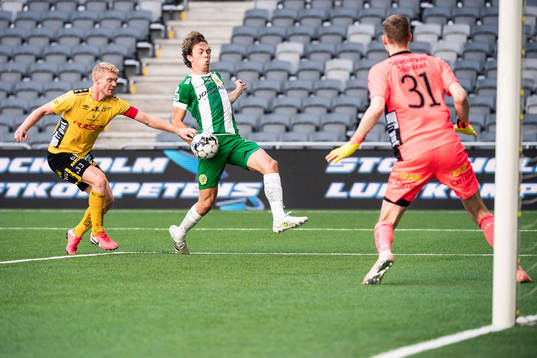 Hammarbys Kalle Björklund och Elfsborgs Sivert Heltne