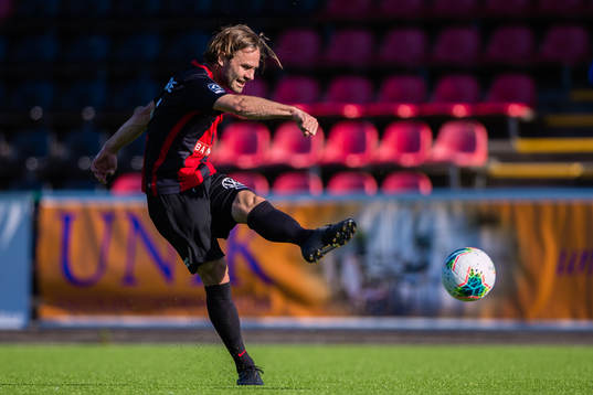 Brommapojkarnas Simon Helg