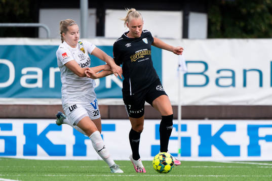 Umeås Eva Nyström och Göteborgs Stina Blackstenius