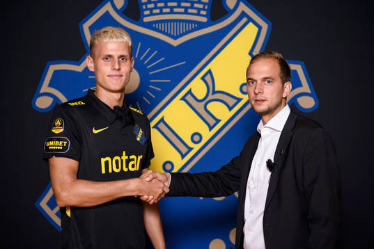 s sportchef Henrik Jurelius