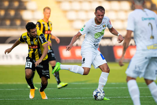 Häckens Daleho Irandust och Varbergs Albert Ejupi
